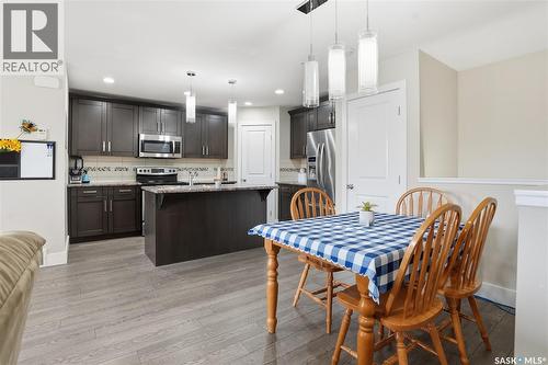 5 29 1St Avenue N, Martensville, SK - Indoor