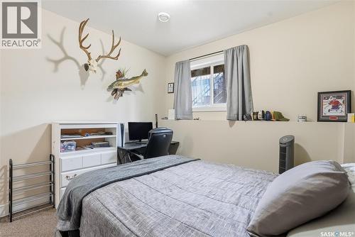5 29 1St Avenue N, Martensville, SK - Indoor Photo Showing Bedroom