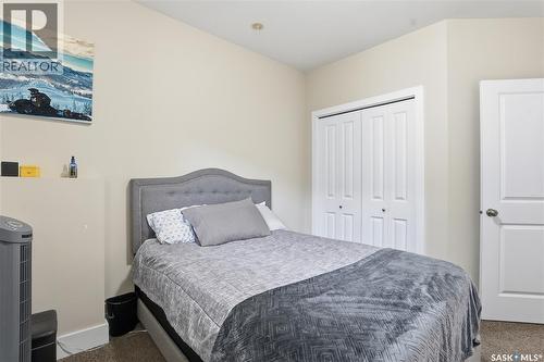 5 29 1St Avenue N, Martensville, SK - Indoor Photo Showing Bedroom