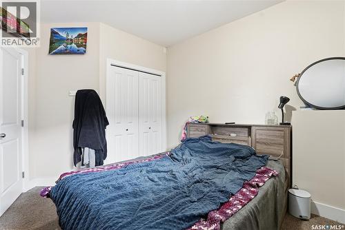 5 29 1St Avenue N, Martensville, SK - Indoor Photo Showing Bedroom