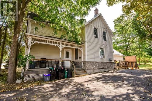 57 PENETANG STREET  Barrie, ON L4M 1V5