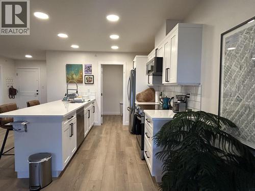 408 4278 22Nd Avenue, Prince George, BC - Indoor Photo Showing Kitchen With Upgraded Kitchen