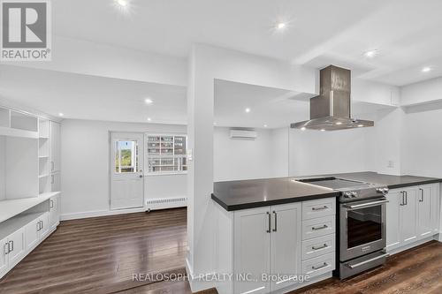 905 - 15 Elizabeth Street N, Mississauga, ON - Indoor Photo Showing Other Room