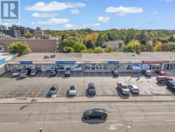 116-120 SPEERS ROAD  Oakville, ON L6K 2E7
