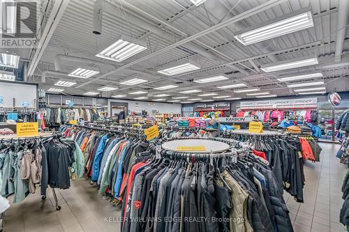 116-120 Speers Road, Oakville, ON 