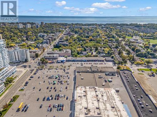 116-120 Speers Road, Oakville, ON 