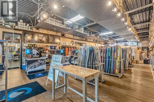 116-120 Speers Road, Oakville, ON 