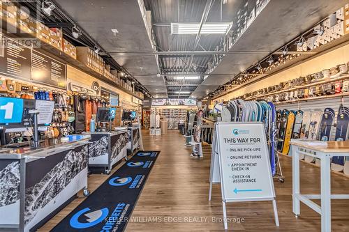 116-120 Speers Road, Oakville, ON 