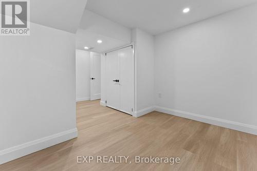 686 Wickens Avenue, Burlington, ON - Indoor Photo Showing Other Room