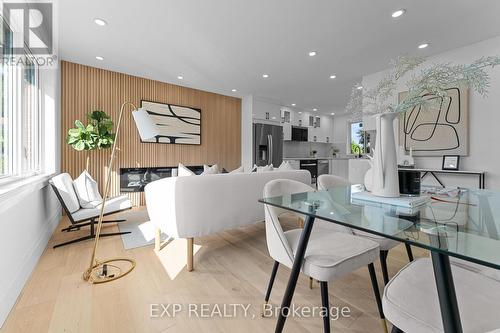 686 Wickens Avenue, Burlington, ON - Indoor Photo Showing Dining Room