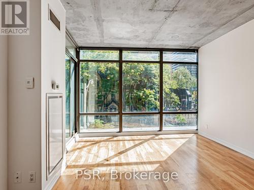 202 - 22 Wellesley Street E, Toronto, ON - Indoor Photo Showing Other Room