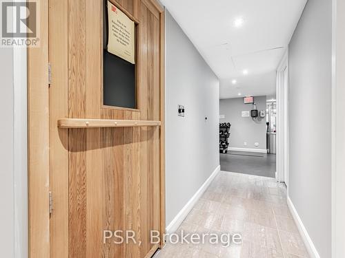 202 - 22 Wellesley Street E, Toronto, ON - Indoor Photo Showing Other Room