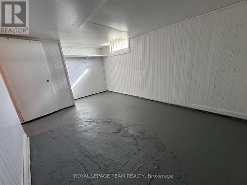 3512 Dunrobin Road, Ottawa, ON - Indoor Photo Showing Garage