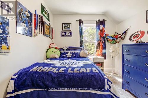 9 Sycamore Street, London East (East M), ON - Indoor Photo Showing Bedroom