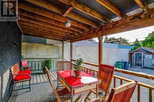 881 Lakeshore Road E, Mississauga, ON 