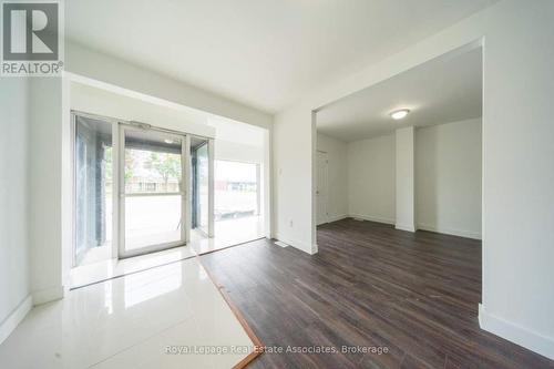 881 Lakeshore Road E, Mississauga, ON 