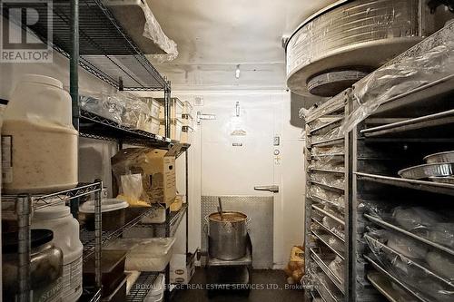 17 Commercial Street, Milton, ON 