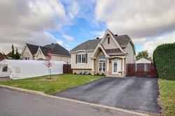 14050 Rue du Noroît  Mirabel, QC J7J 2J8