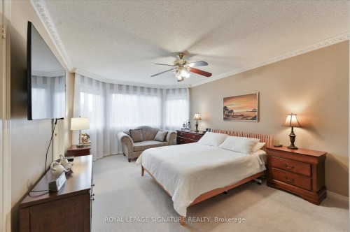 3485 Mcdowell Drive, Mississauga, ON - Indoor Photo Showing Bedroom