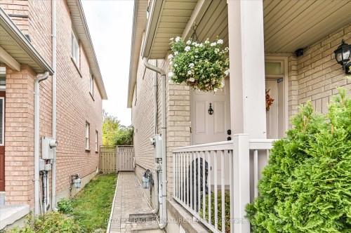 3485 Mcdowell Drive, Mississauga, ON - Outdoor With Exterior