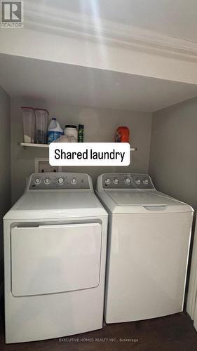 1341 Freeport Drive, Mississauga, ON - Indoor Photo Showing Laundry Room