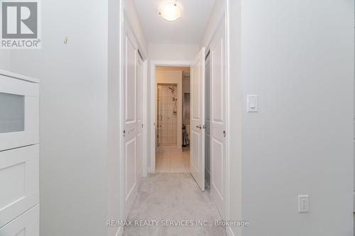 3 - 40 Zinfandel Drive, Hamilton, ON - Indoor Photo Showing Other Room