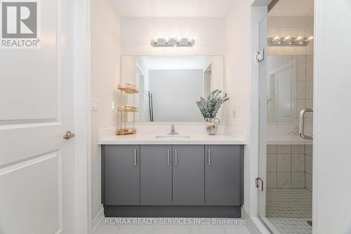 3 - 40 Zinfandel Drive, Hamilton, ON - Indoor Photo Showing Bathroom