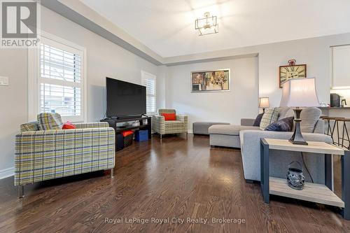 58 Boyces Creek Court, Caledon (Caledon East), ON - Indoor Photo Showing Living Room