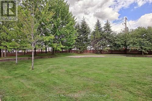 704 - 20 Baif Boulevard, Richmond Hill, ON - Outdoor With View