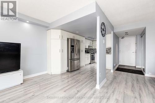 704 - 20 Baif Boulevard, Richmond Hill, ON - Indoor Photo Showing Other Room