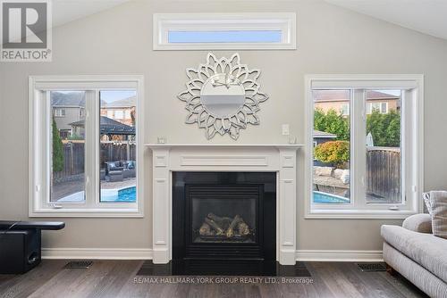 254 Meadowhawk Trail, Bradford West Gwillimbury, ON - Indoor Photo Showing Living Room With Fireplace