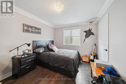254 Meadowhawk Trail, Bradford West Gwillimbury, ON - Indoor Photo Showing Bedroom