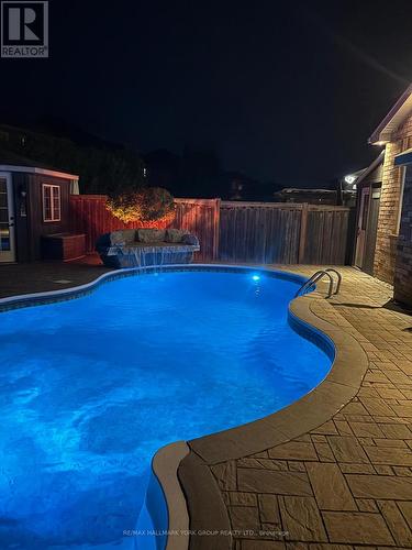 254 Meadowhawk Trail, Bradford West Gwillimbury, ON - Outdoor With In Ground Pool With Backyard