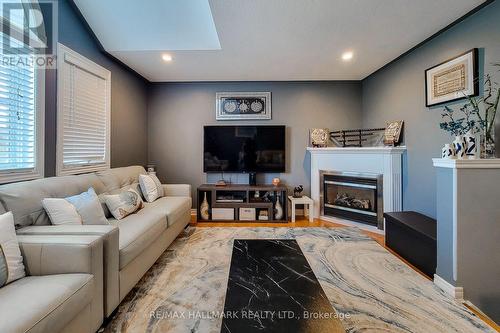 34 Marilyn Court, Hamilton, ON - Indoor Photo Showing Living Room With Fireplace