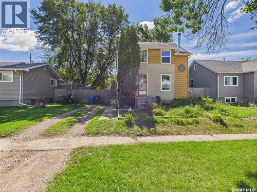 1951 15Th Street W, Prince Albert, SK - Outdoor