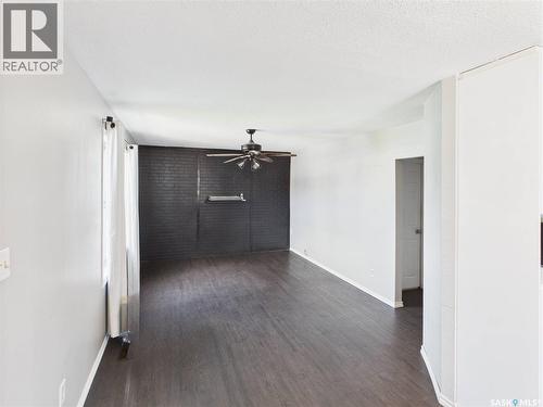 619 7Th Street E, Prince Albert, SK - Indoor Photo Showing Other Room