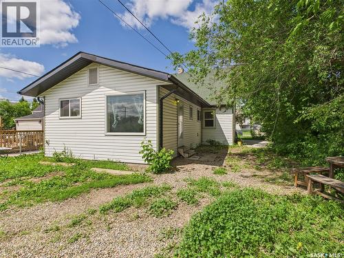 619 7Th Street E, Prince Albert, SK - Outdoor