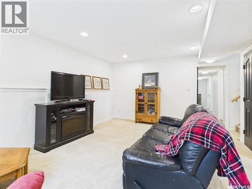 615 Casey Road, Prince Albert, SK - Indoor