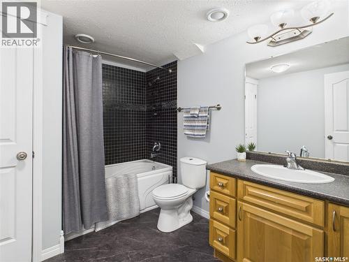 615 Casey Road, Prince Albert, SK - Indoor Photo Showing Bathroom