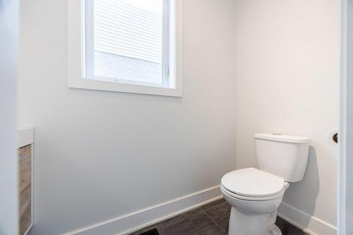 Salle d'eau - 5808 Rue Alphonse, Brossard, QC - Indoor Photo Showing Bathroom