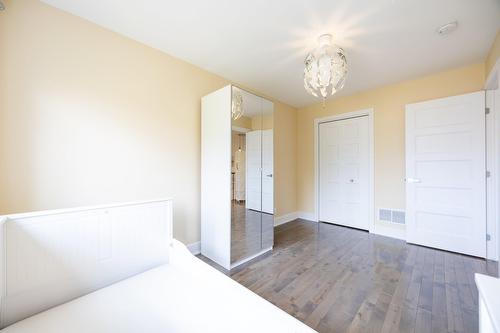 Chambre à coucher - 5808 Rue Alphonse, Brossard, QC - Indoor