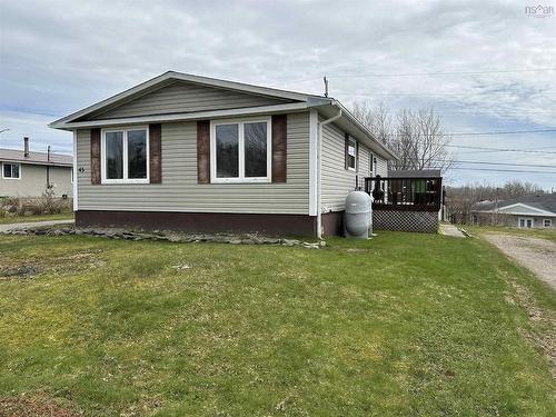 43 Oak Crescent  Port Hawkesbury, NS B9A 3H6