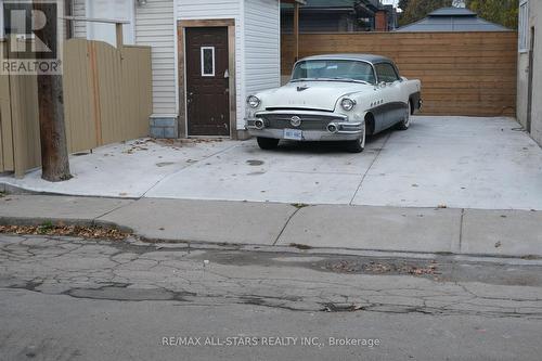 75 Keith Street, Hamilton, ON - Outdoor