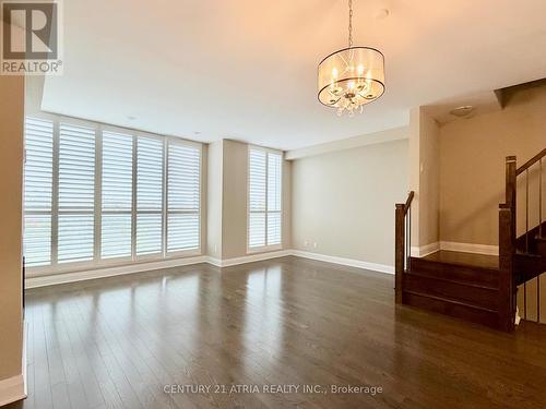 110 Little Creek Road, Mississauga, ON - Indoor Photo Showing Other Room