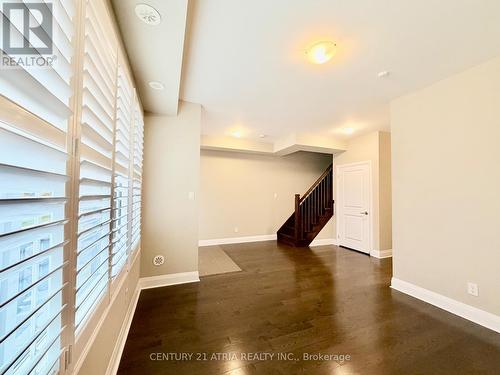 110 Little Creek Road, Mississauga, ON - Indoor Photo Showing Other Room