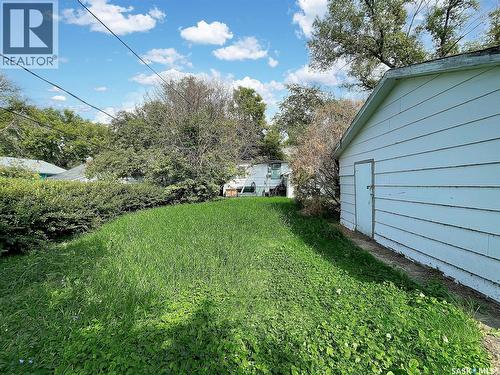 310 6Th Avenue Se, Swift Current, SK - Outdoor