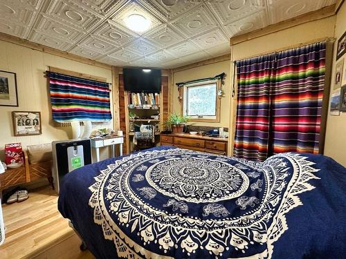 86 Front Street, Nipigon, ON - Indoor Photo Showing Bedroom