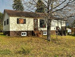 86 Front Street  Nipigon, ON P0T 2J0