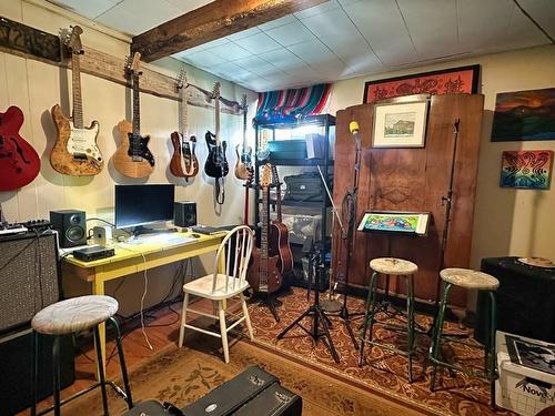 86 Front Street, Nipigon, ON - Indoor