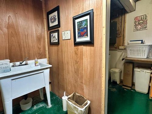 86 Front Street, Nipigon, ON - Indoor